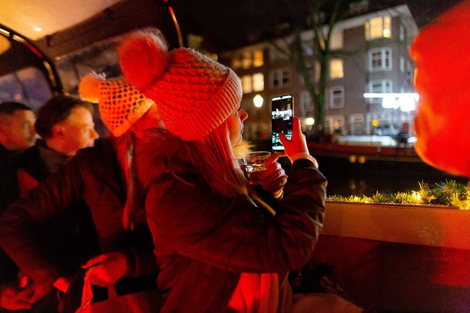 Amsterdam Evening Cruise with Onboard Bar - Negen Straatjes and the houseboat museum pass-by