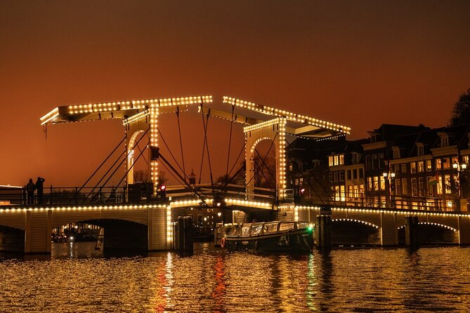 Amsterdam Evening (Sunset) Canal Cruise with optional drinks - From Central Station to Stationsplein: where you actually meet the boat