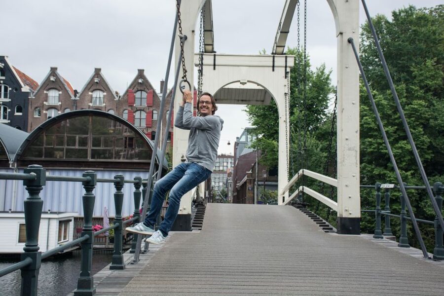 Amsterdam: Explore the City Highlights by Bike - Oosterdokseiland and Marineterrein: quick photo stops that set your direction
