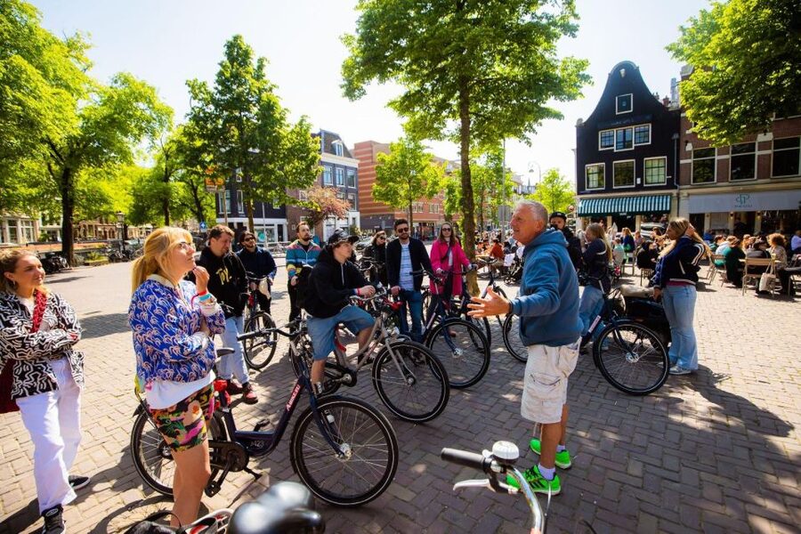 Amsterdam: Explore the City Highlights by Bike - The Jordaan: streets with personality and the stories behind them