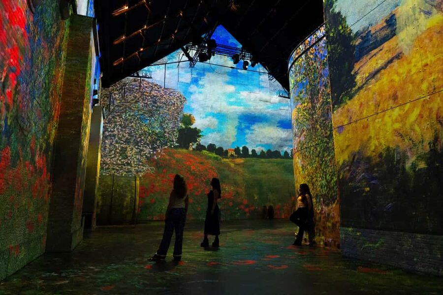 Amsterdam: Fabrique des Lumières Monet Entry Ticket - Monet, Master of Impressionism, your 40-minute show plan