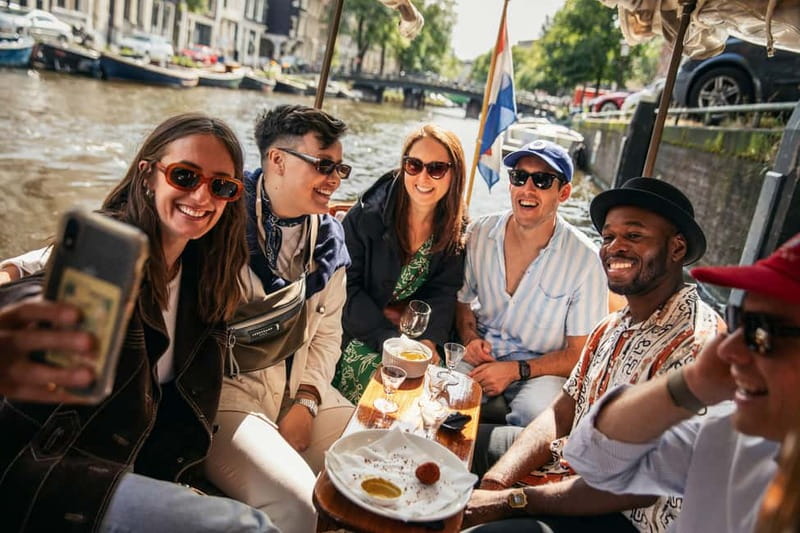 Amsterdam: Food and Canal Tour - Why Amsterdam Food And Canals Works So Well