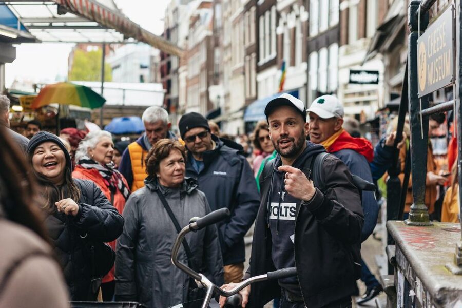 Amsterdam: Food and Culture Walking Tour with Tastings - How long it really feels, and how to pace yourself