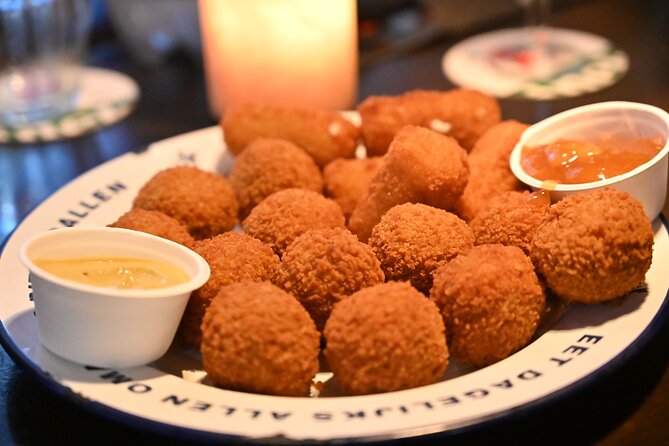 Amsterdam Food Tour with Full Meal & Drinks by Do Eat Better - Anne Frank House area: a key WWII reminder in the middle of the walk