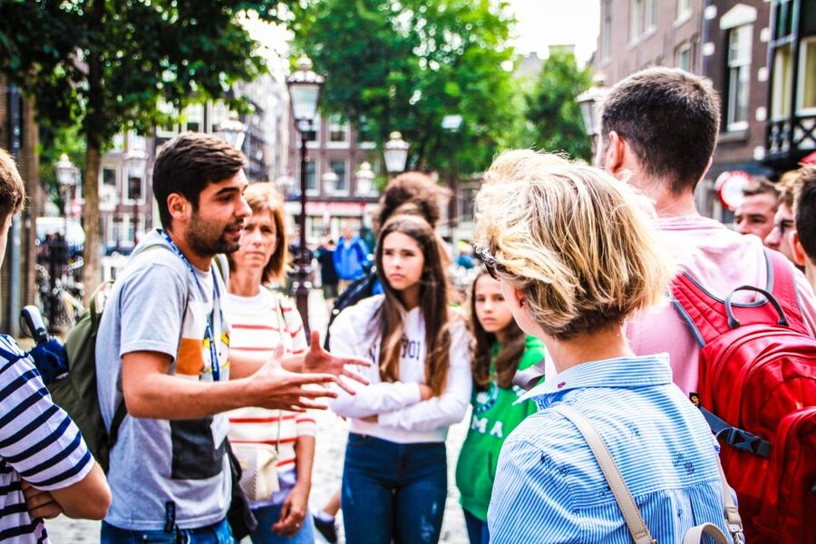 Amsterdam full day tour: Walking, Biking & Cruising - Bike Tour Timing and Why the City Makes More Sense on Two Wheels