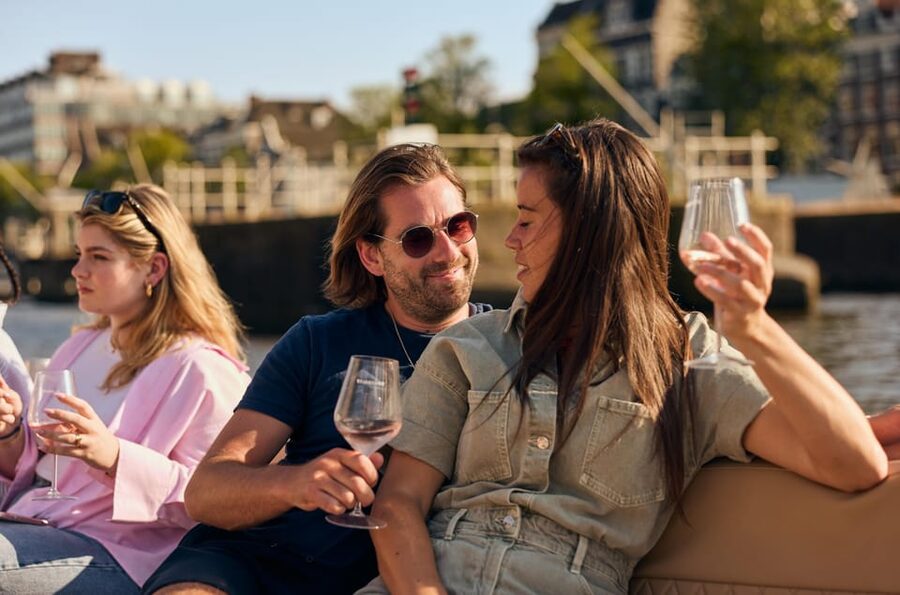 Amsterdam: German Guided Canal Cruise with on Board Bar - Should you book this Amsterdam German canal cruise?