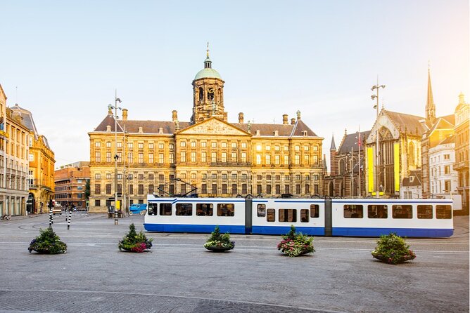 Amsterdam Ghost Hunt: Self-Guided Mystery Adventure - Dam Square and Torensluis Bridge: Big Central Energy