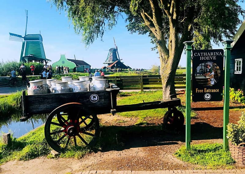 Amsterdam: Giethoorn, Afsluitdijk and Zaanse Schans Day Trip - Price and value: what $152 buys you and where it can feel tight