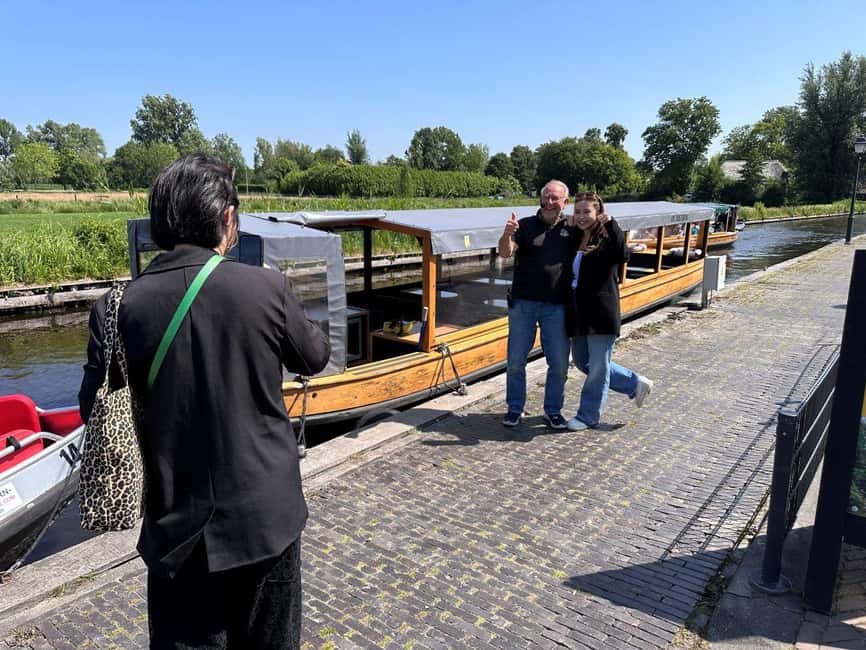 Amsterdam: Giethoorn Day Trip, with several guided options - Exploring Giethoorn on your own, how to use your free time well