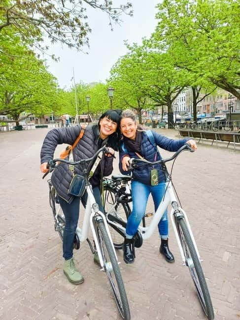 Amsterdam: Guided bike tour in French off the beaten track - What’s included for $41, and why it feels like value