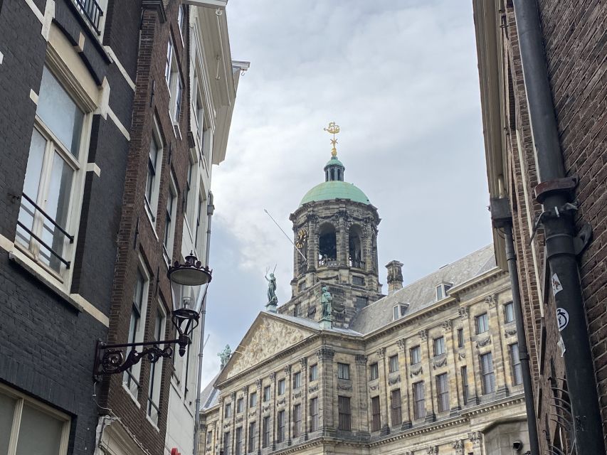 Amsterdam: Guided Off-The-Beaten-Track Walking Tour - Brouwersgracht warehouses, Prinsengracht edges, and back to the canal rhythm