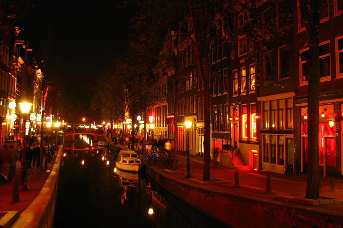 Amsterdam: Guided Red Light District and City Walking Tour - Price and value: what $35.44 gets you in practice