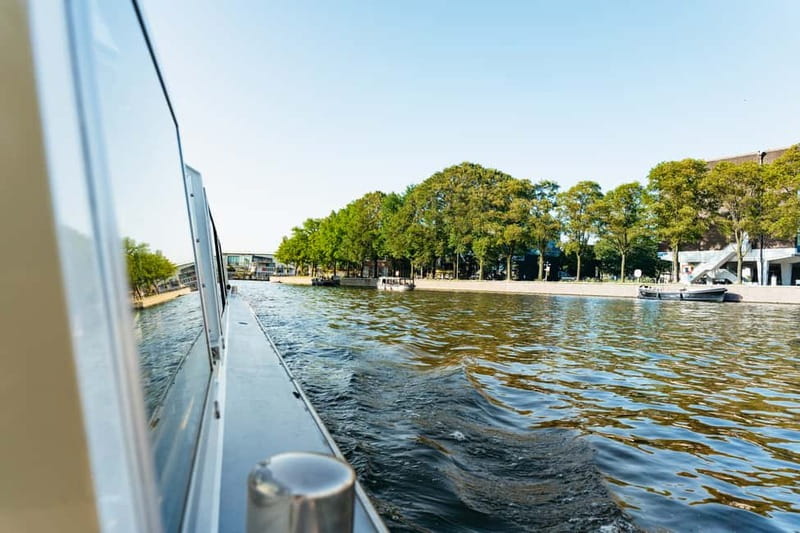 Amsterdam: Heated Canal Cruise Including Audioguide - Price and value: is $15 a fair deal for this much comfort?