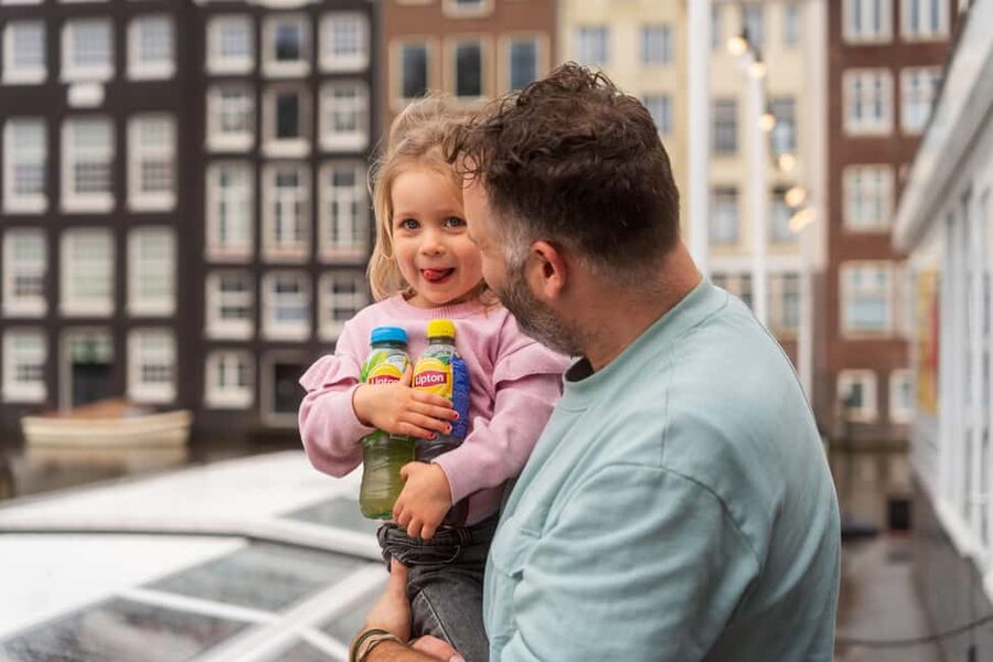 Amsterdam: Heated Canal Cruise Including Audioguide - Choosing your departure: Damrak, Prins Hendrikkade, or the Rijksmuseum