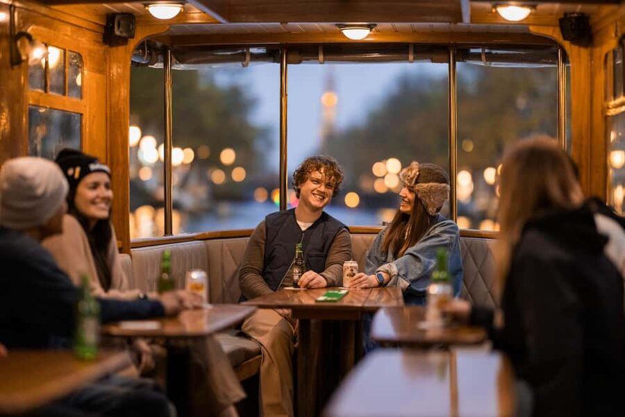 Amsterdam: Heated Canal Cruise with Unlimited Drinks & Bite - From the Golden Bend to the Hermitage: What to Notice From the Water