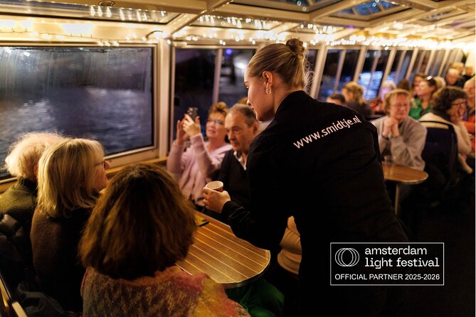 Amsterdam: heated Light Festival Cruise | Incl. Drinks Option - Audio guide and skipper stories: turning lights into context