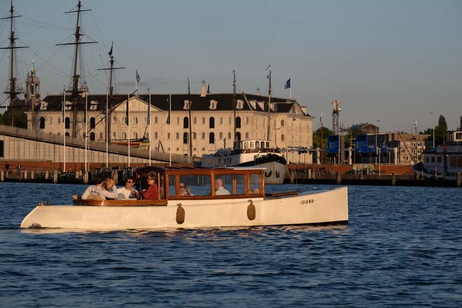 Amsterdam: Hidden Gems Canal Cruise - Key highlights to know before you go