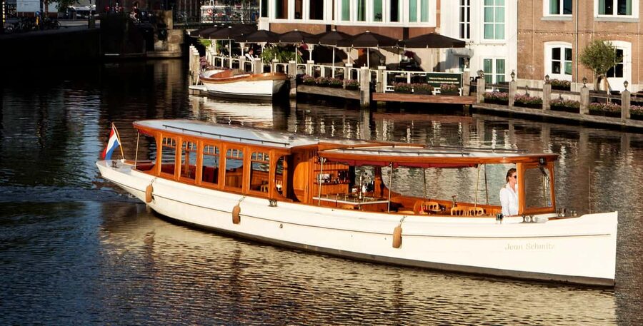 Amsterdam: High-End 3-Course Dinner Canal Cruise - Who this cruise suits best, and who should think twice