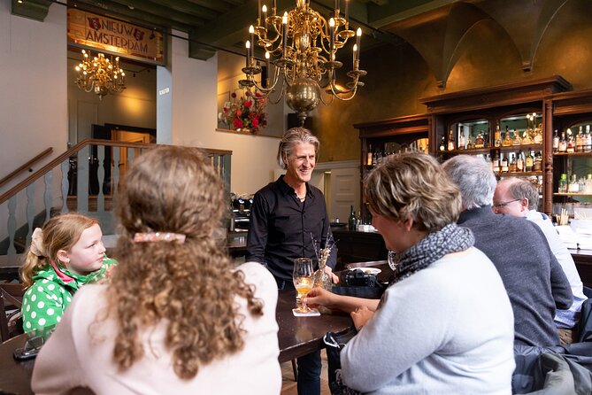 Amsterdam High-End Dutch Food & History Tour - Up to 8 guests - Why This Food and History Tour Feels Like a Proper Amsterdam Evening