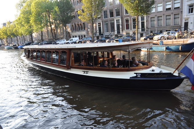 Amsterdam: High Tea Cruise - Where you meet the boat, and how the timing works