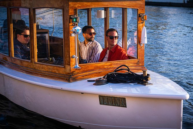 Amsterdam Highlights Canal Cruise with a Drink - Price and what $633.06 actually buys you