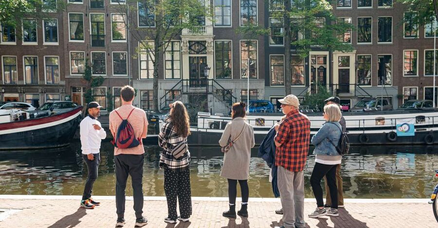 Amsterdam: Highlights & History Walking Tour - Quick hits before you go
