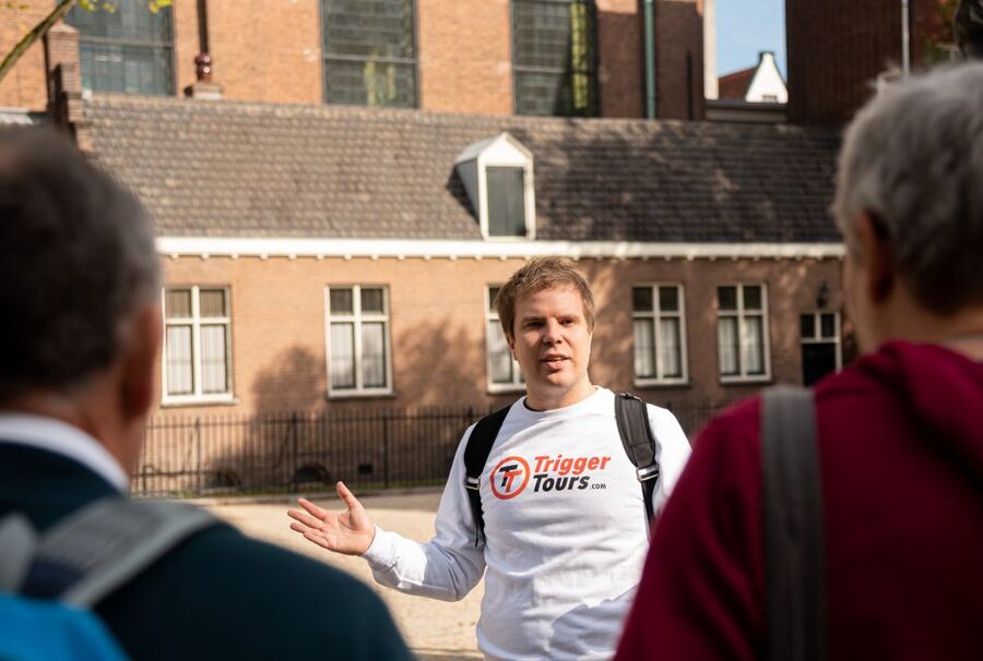 Amsterdam: Highlights & History Walking Tour - Where you start, how the walking feels, and what to pack