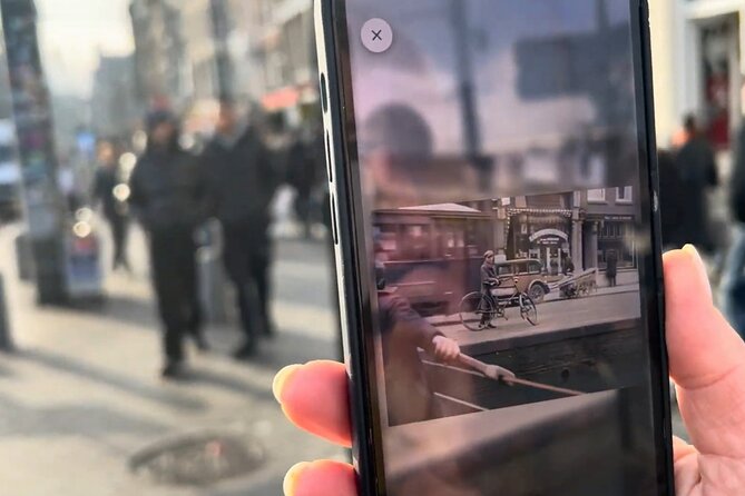Amsterdam Historic City: a Self-Guided Augmented Reality Tour - How Augmented Reality Changes The Way You See Amsterdam
