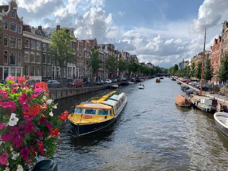 Amsterdam: Historic City Centre Canal Cruise - Best for: who will love this cruise and who should adjust expectations