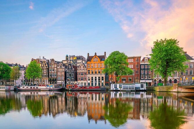 Amsterdam History Walking Tour - Stop-by-stop: Kattengat to Leliegracht (origins and the Dutch Golden Age)