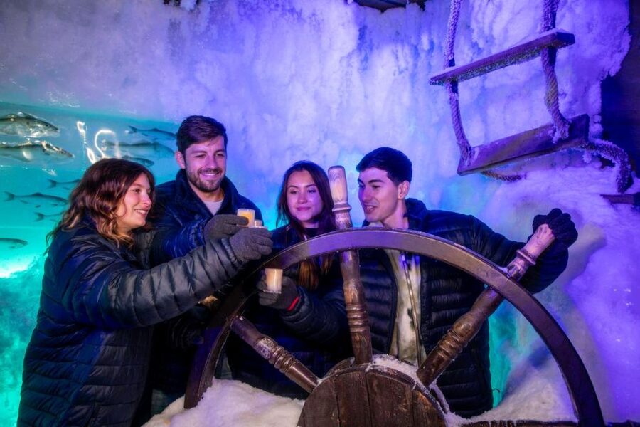 Amsterdam: Icebar Entry Ticket with 3 Drinks - The ice bar itself: natural ice, ice glasses, and big photo energy