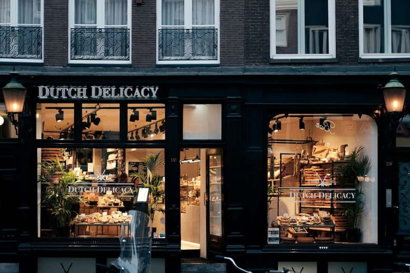 Amsterdam: Iconic Canals & Historic Sights Walking Tour - Should You Book This Amsterdam Canals and Sights Tour?