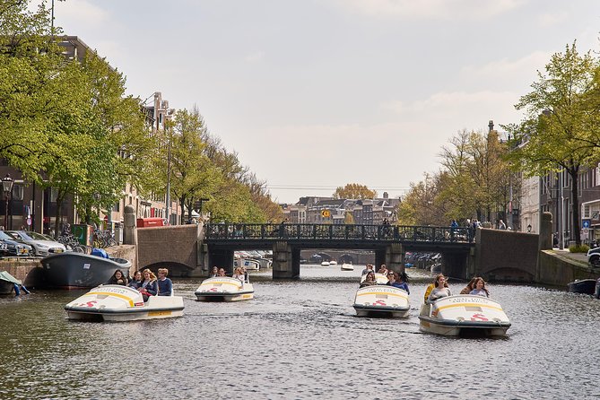 Amsterdam Independent Sightseeing by Pedal Boat - What you’re really getting with an Amsterdam pedal-boat rental