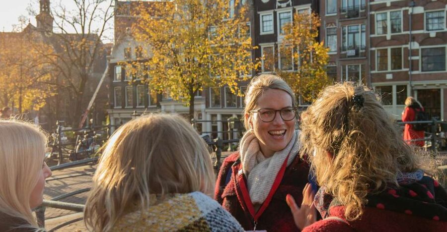 Amsterdam: Jordaan District Tour with a German guide - Practical tips so the tour feels smooth (and your photos improve)