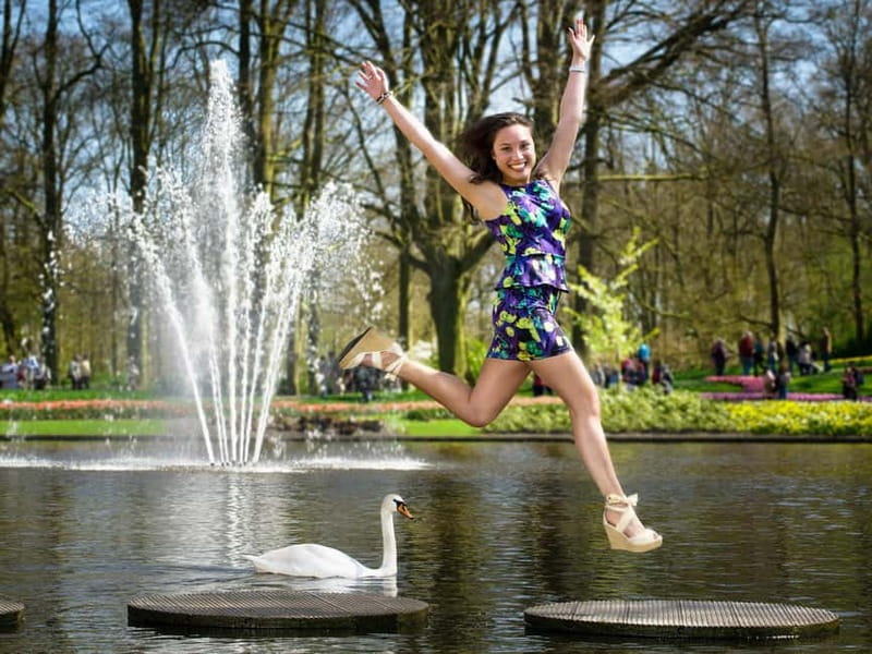 Amsterdam: Keukenhof Entry & Shuttlebus with Flexible Return - Season timing: when the flowers look best