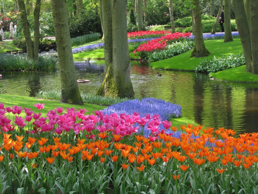Amsterdam: Keukenhof Ticket with Shuttle Bus + Canal Cruise - Price and value: what you really pay for