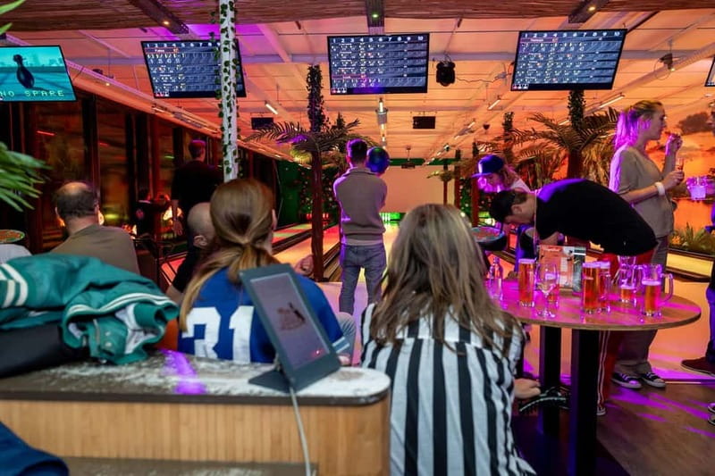 Amsterdam: LED Bowling Experience - Price and value: $40 per group up to 6