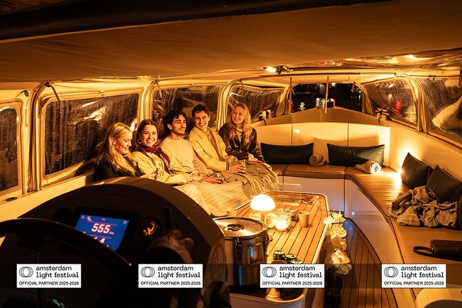 Amsterdam: Light Festival Boat with Unlimited Drinks & Snack - Why the Light Festival looks different from a boat