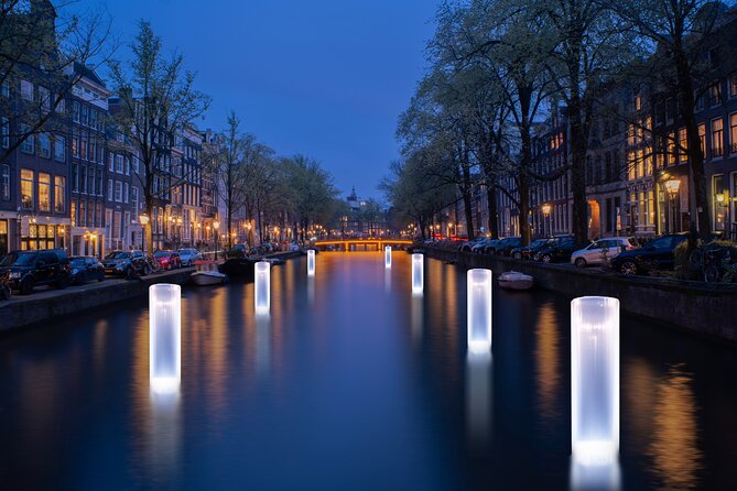 Amsterdam Light Festival Canal Cruise + Unlimited Drinks Option - What the 75-minute Light Festival cruise is really like