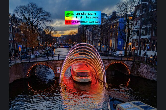 Amsterdam Light Festival: Heated Boat Cruise + Hot Drinks & Bite - The live guide and local skipper: hearing the stories matters