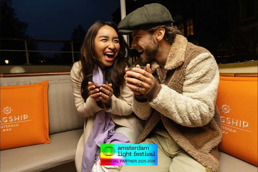 Amsterdam: Light Festival Heated Cruise + Unl Drinks & Snack - Should you book this heated Light Festival cruise in Amsterdam?