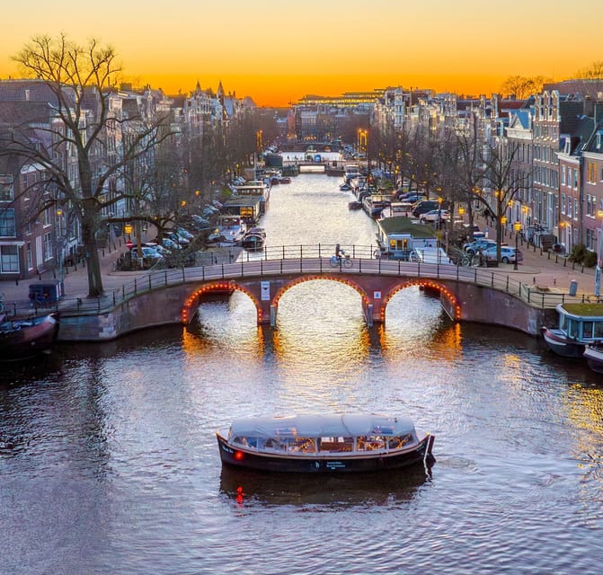 Amsterdam: Light Festival Heated Cruise & Unlimited Drinks! - What to watch for in the light installations during the festival season