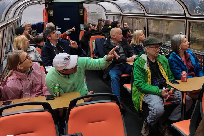Amsterdam Live Guided Sightseeing Canal Cruise - Why the live guide changes everything on a canal cruise