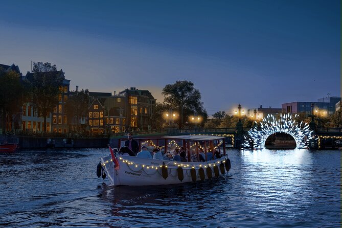 Amsterdam: Luxury Light Festival Cruise Unlimited Drinks Included - Key things to know before you go