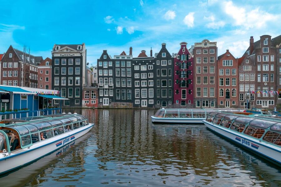 Amsterdam: Luxury Private Boat Tour - The 1.5-hour route, stop by stop, and what to pay attention to