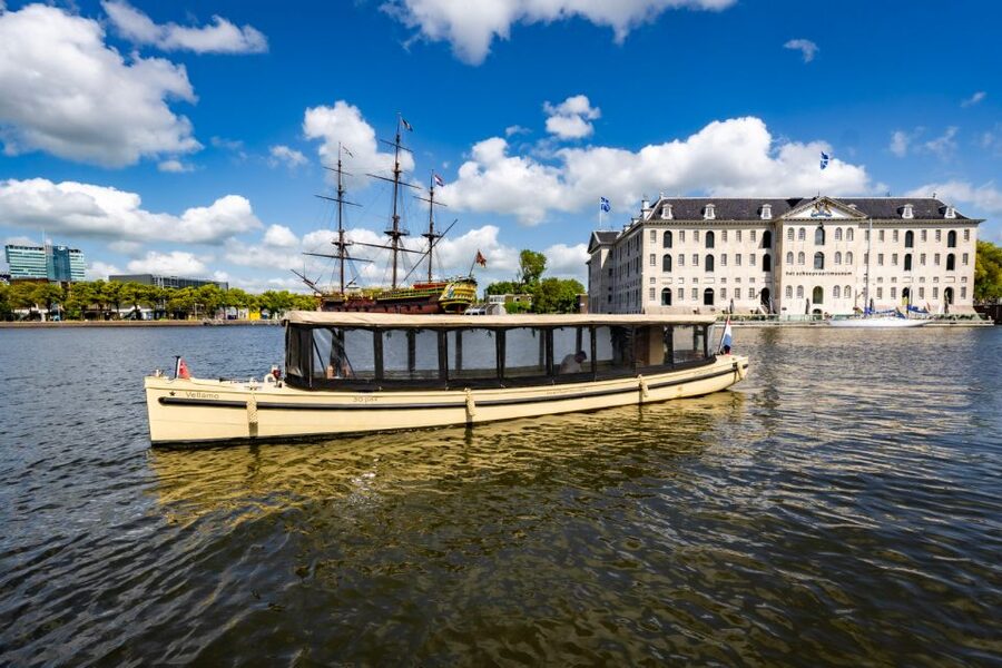 Amsterdam: Luxury Private Boat Tour - Boat sizes, group fit, and what up to 12 or 20 really means
