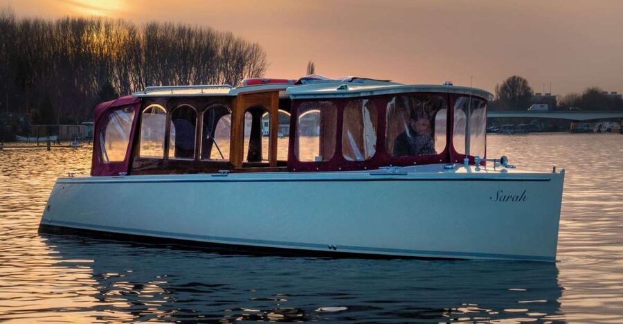 Amsterdam: Luxury Private Boat Tour - Price and value: when $615 makes sense in Amsterdam