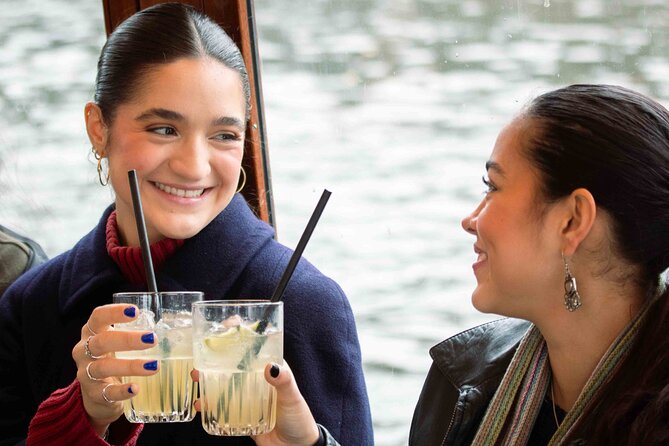Amsterdam: Luxury Saloon Boat Cruise with Cocktails & Waffle - Price and value reality: what $18 really buys