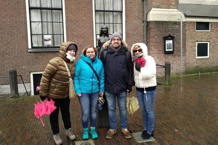 Amsterdam: Must-See Attractions Guided Walking Tour - Key highlights worth your attention