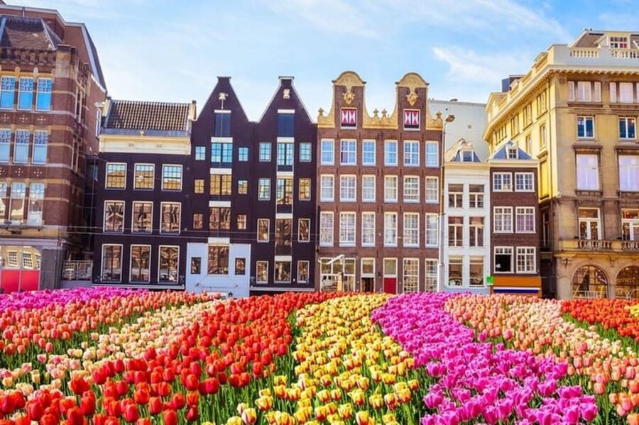 Amsterdam: Must-See Attractions Guided Walking Tour - UNESCO canals and 17th-century gabled streets: the city reads like a story